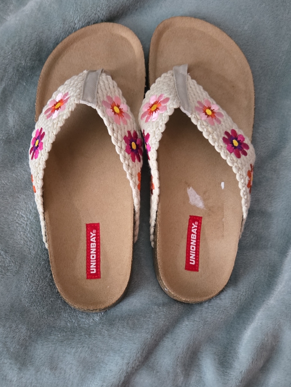 NWOT UNIONBAY Cream Crochet Flip Flops with Pink & Purple Floral Embroidery